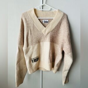 izzue knitted V-neck jumper